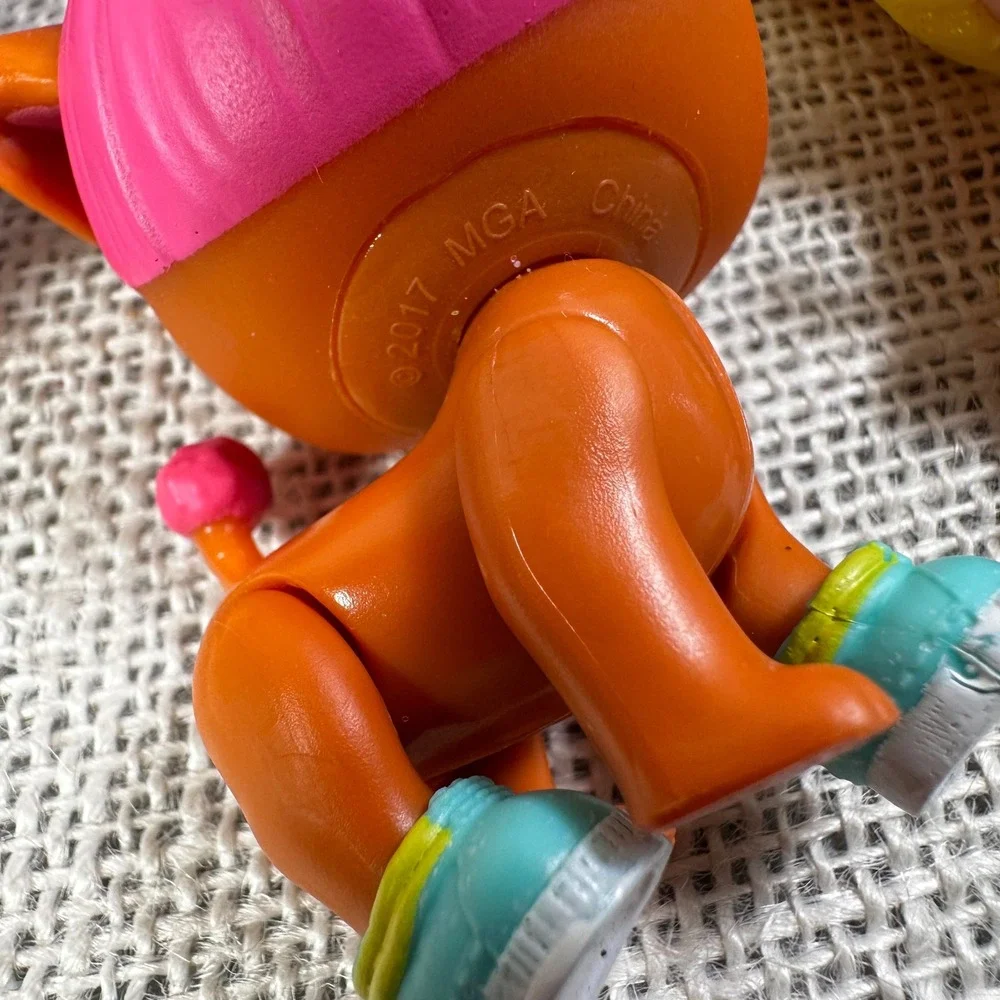 LOL‎ Surprise Doll Lot of 14 Figures Glitter Reeses Pet Dog and Accessories